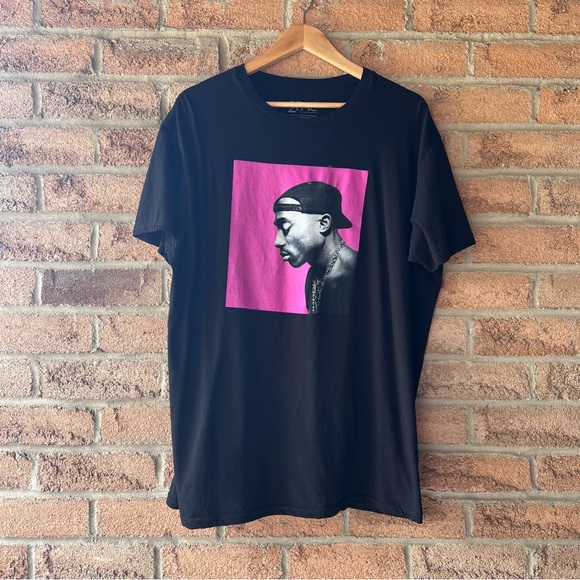 2 pac Tops - 2 PAC T-SHIRT | Black & pink official printed 2 pac band hip hop t-shirt